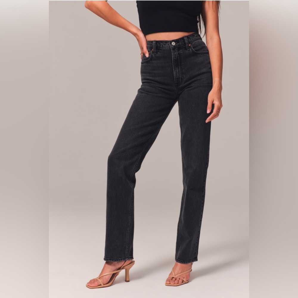 Abercrombie & Fitch The 90s Straight Ultra High Rise Black Jeans Size 28 Short